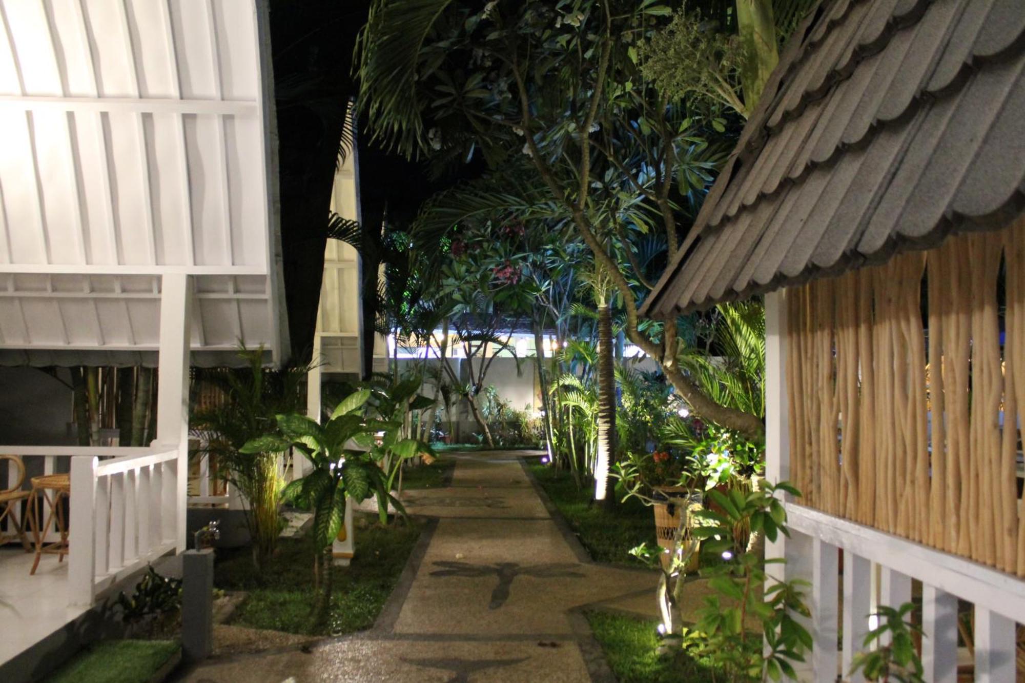 New Balengku Dua Hotel - Adults Only Gili Air Exterior foto